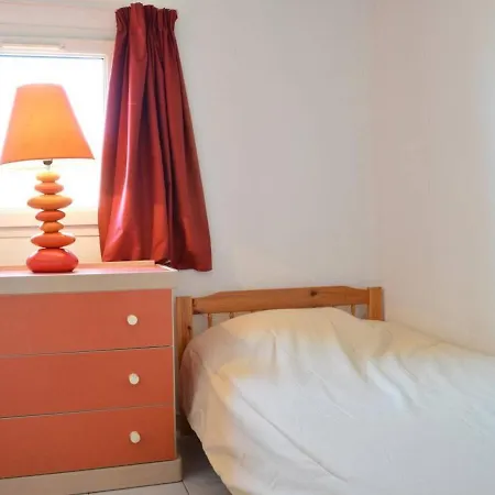 Maison Cap D'agde, 3 Pièces, 8 Personnes - Fr-1-249-103